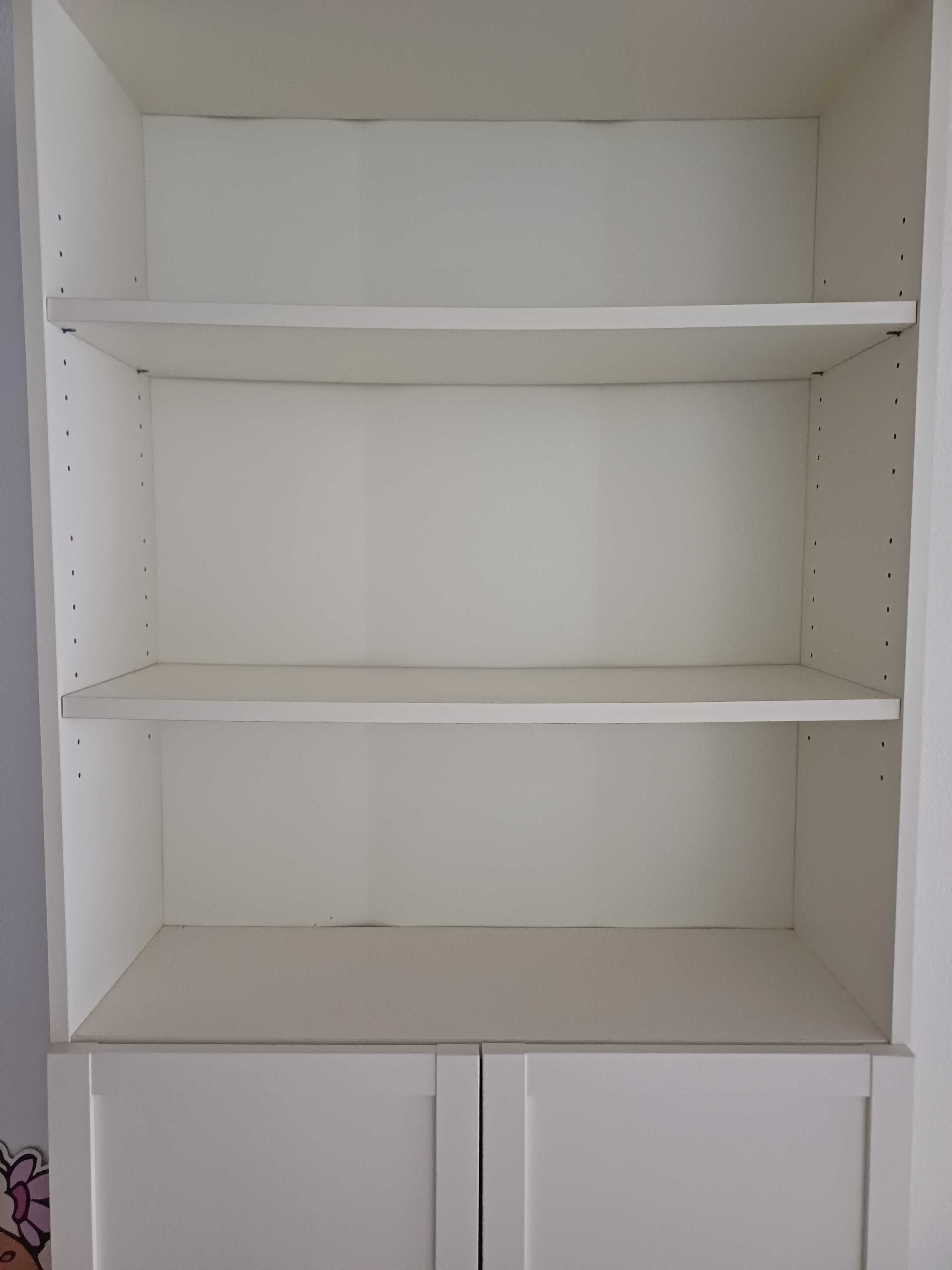 Estantes Billy Ikea