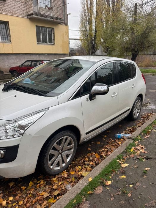 Продам авто Peugeot 3008 2.0 PHEV