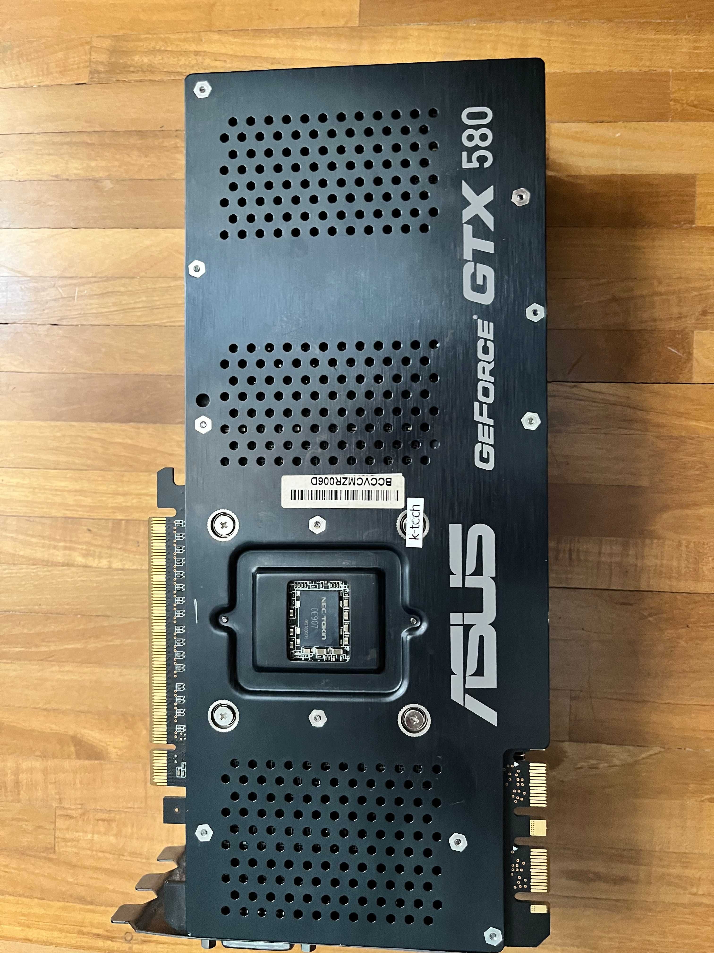 ASUS GTX 580 DirectCU II