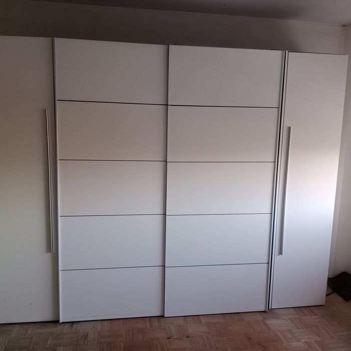 Roupeiro de quarto Narago 270x210x60