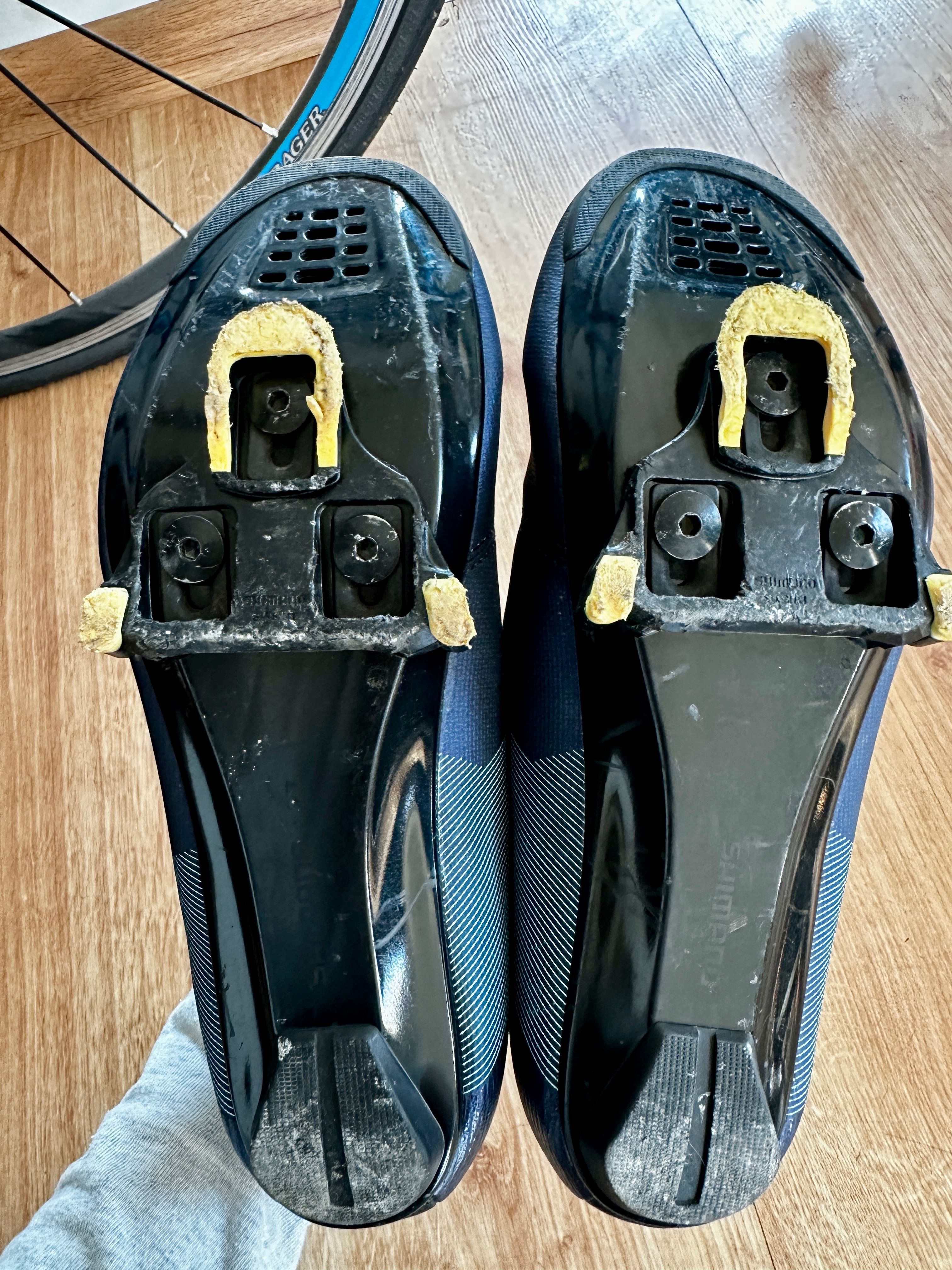 Buty Shimano RC1 39 z pedałami SPD-SL
