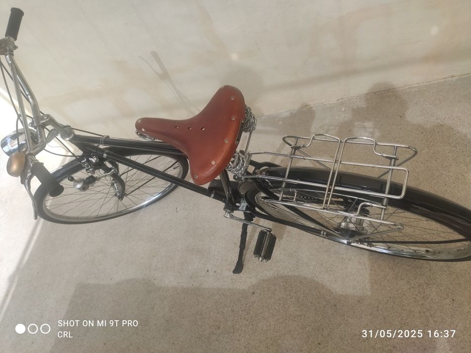 Bicicleta antiga raleigh