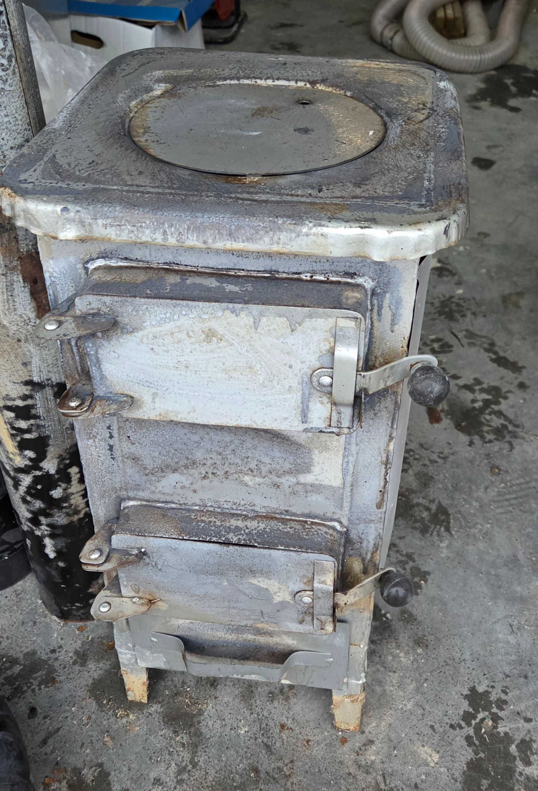 Koza piec 7 cegieł 7,5kW z rurami dymnymi 120 i redukcja 120/180