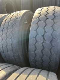 Шины бу 385/65 R22.5 Bridgestone Trailer 001 самосвал зерновоз 2 шт.