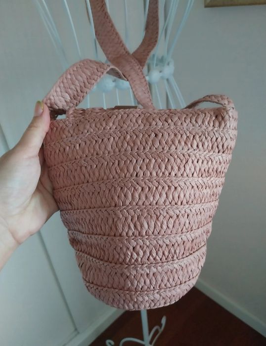 Bolsa de palha | tiracolo | rosa damasco | fecho mola | Nova