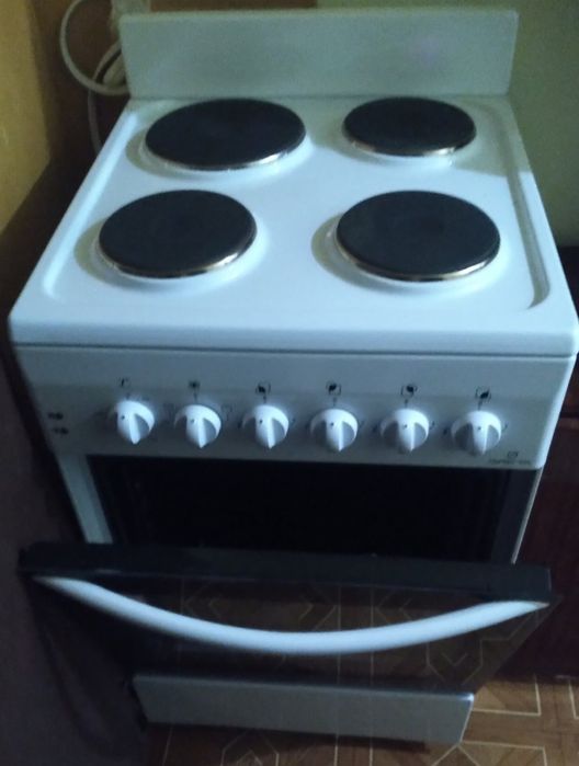 Электрическая плита Greta