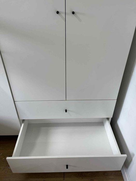 3 drzwiowa szafa Vox concept