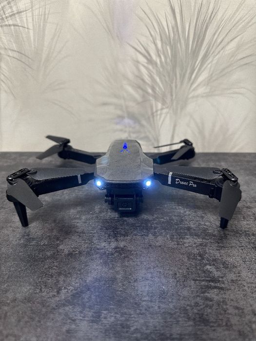 Квадракоптер E88 pro (дрон)