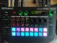 Groovebox sampler Roland MC101. Aira series.