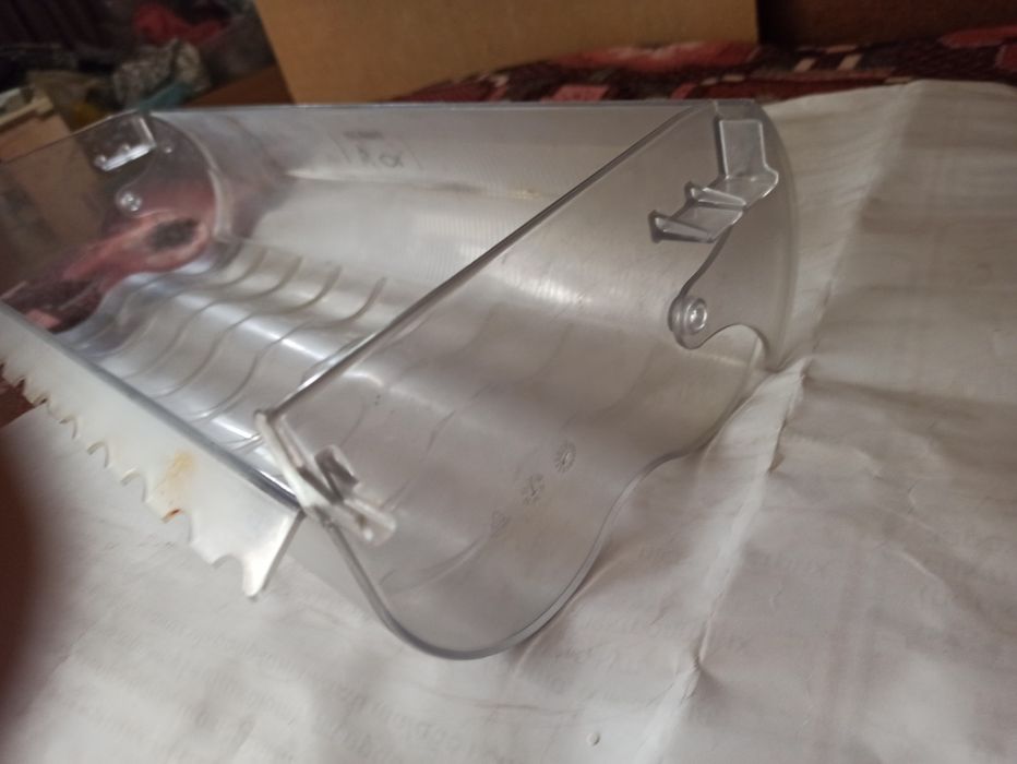 Полки холодильника Аристон