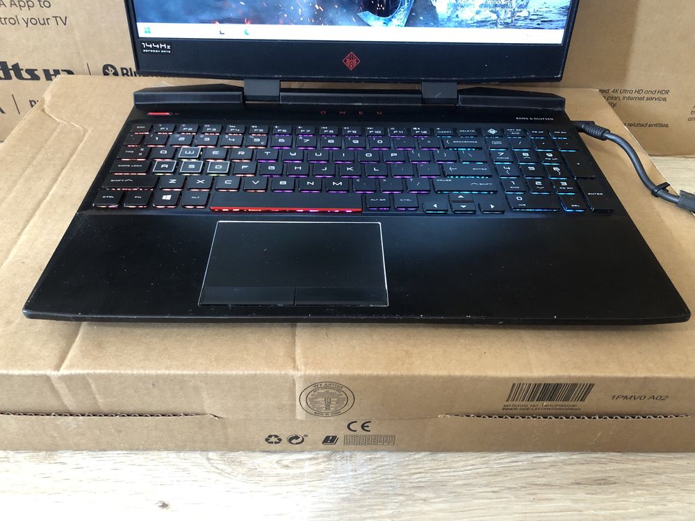 HP Omen 15 144Hz/i5/NVIDIA GTX 1650/SSD