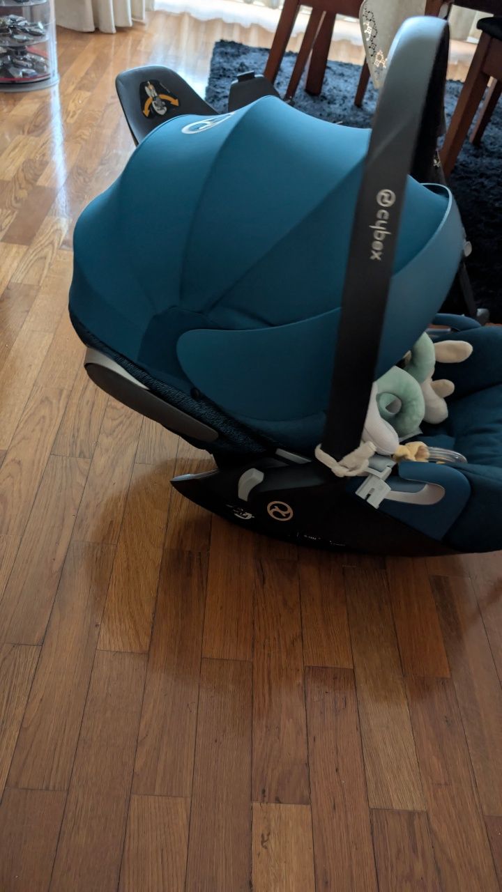 isofix e ovo da marca cybex