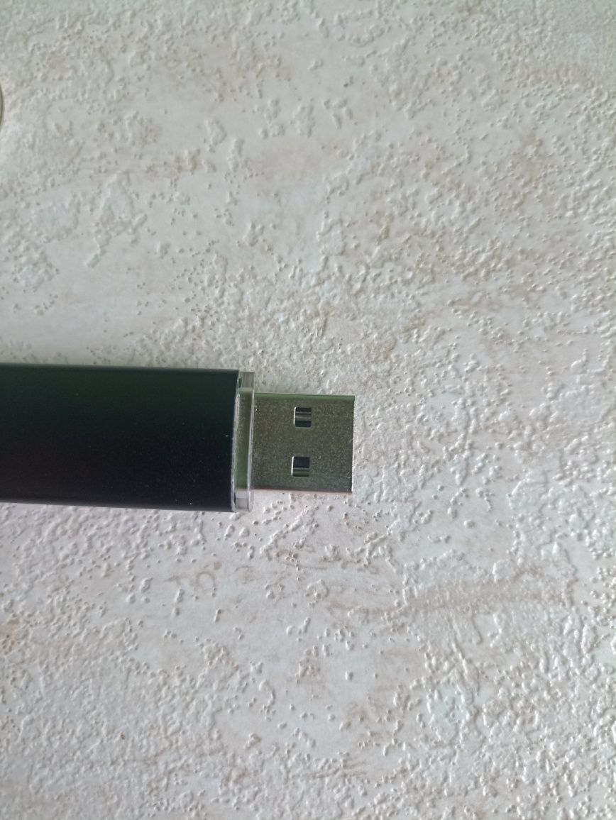 Флешка USB 64 ГБ, з брелком