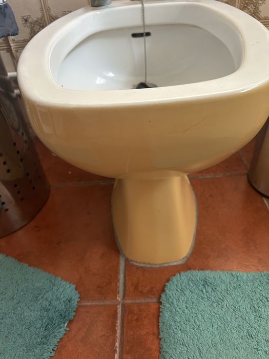 Bidé em louça sanitaria