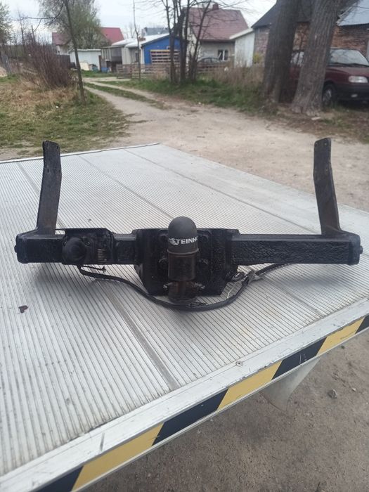 Hak do Lubina lub innego dużego samochodu