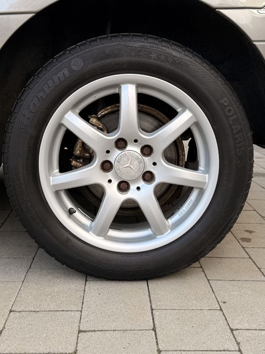 Продам мерседес В200