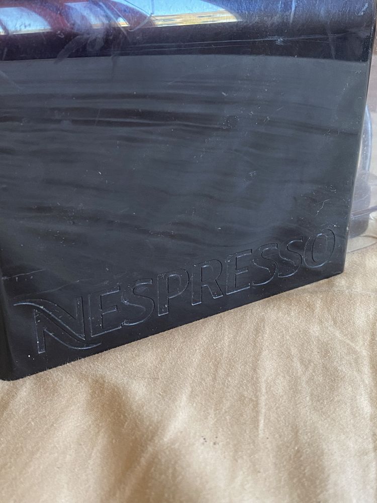 Vendo maquina de cafe NESPRESSO