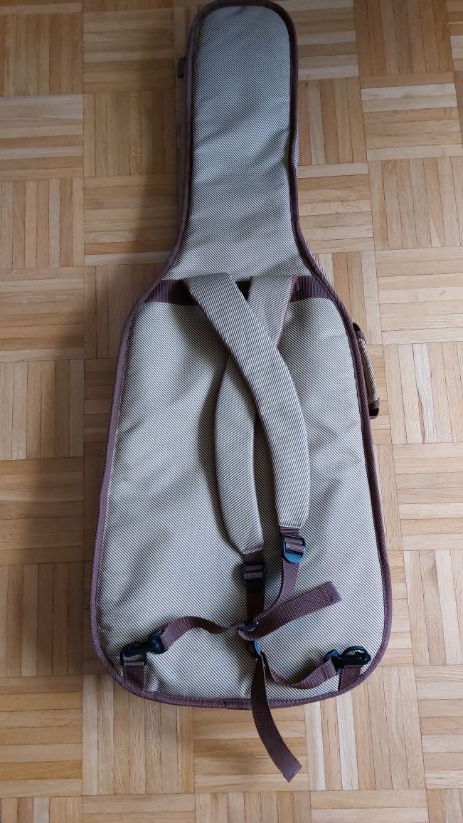 Pokrowiec na gitarę