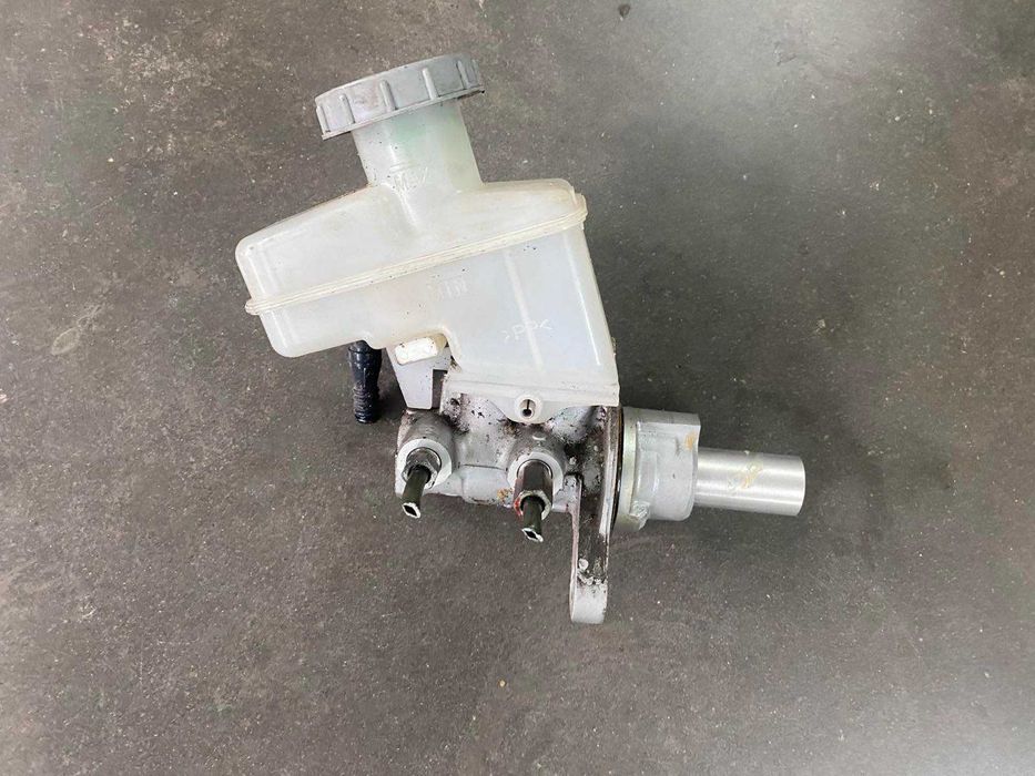 Головний гальмівний тормозний циліндр Suzuki Grand Vitara 05-14р.