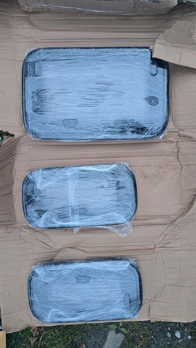 Nowe okna do kampera przyczepy 3 rozmiary zestaw moskitiera roleta