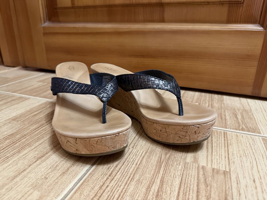 Вʼєтнамки Ugg 39р.