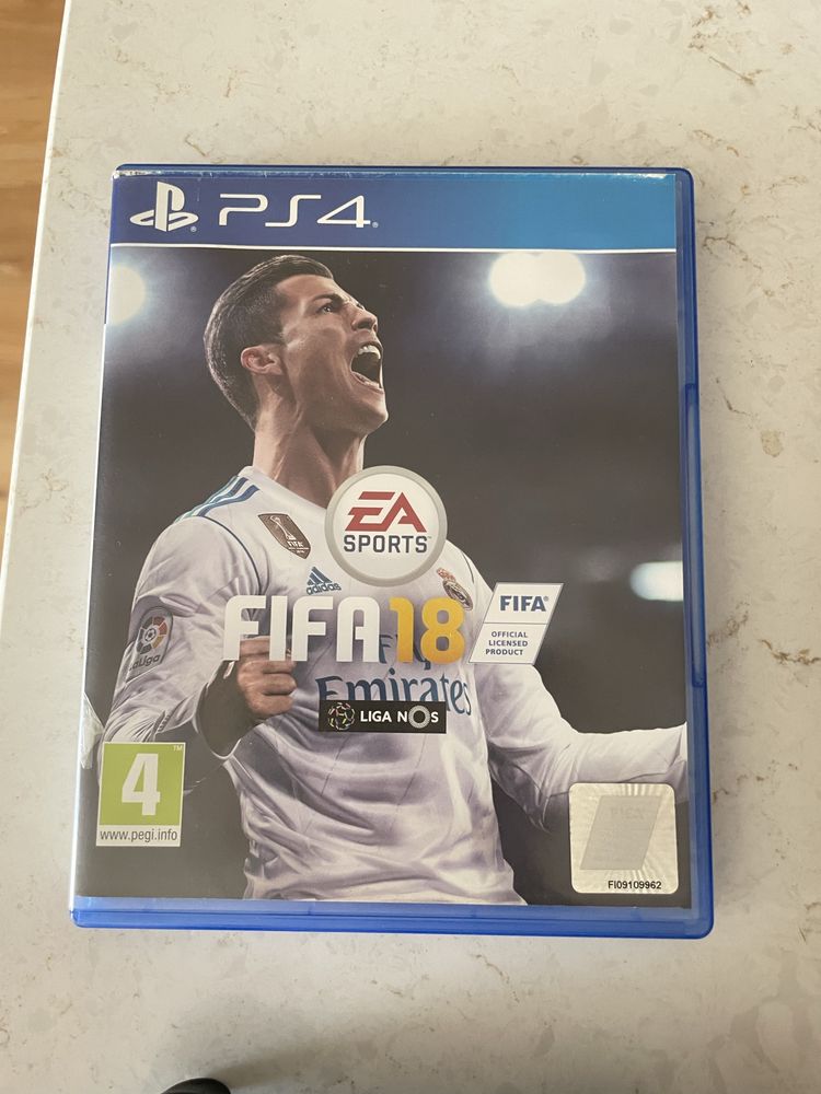 Vendo ps4 pro 1tb