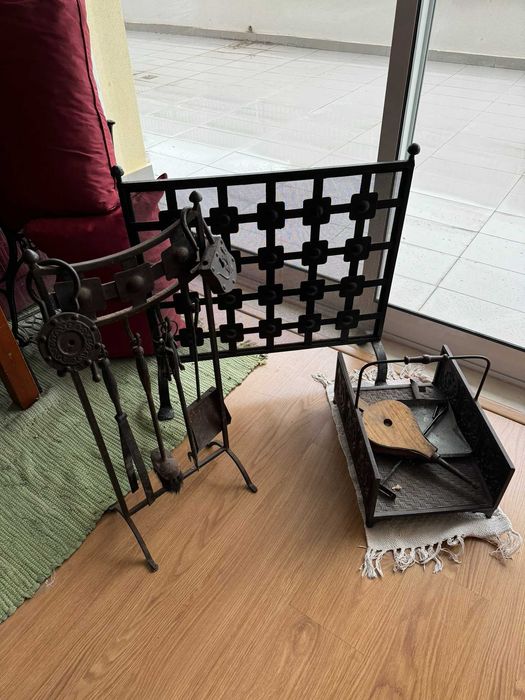 Antiguidades:  Conjunto completo de Acessórios de lareira