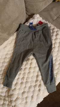 Spodnie sportowe dla dziecka chłopięce o'neill rozmiar 104