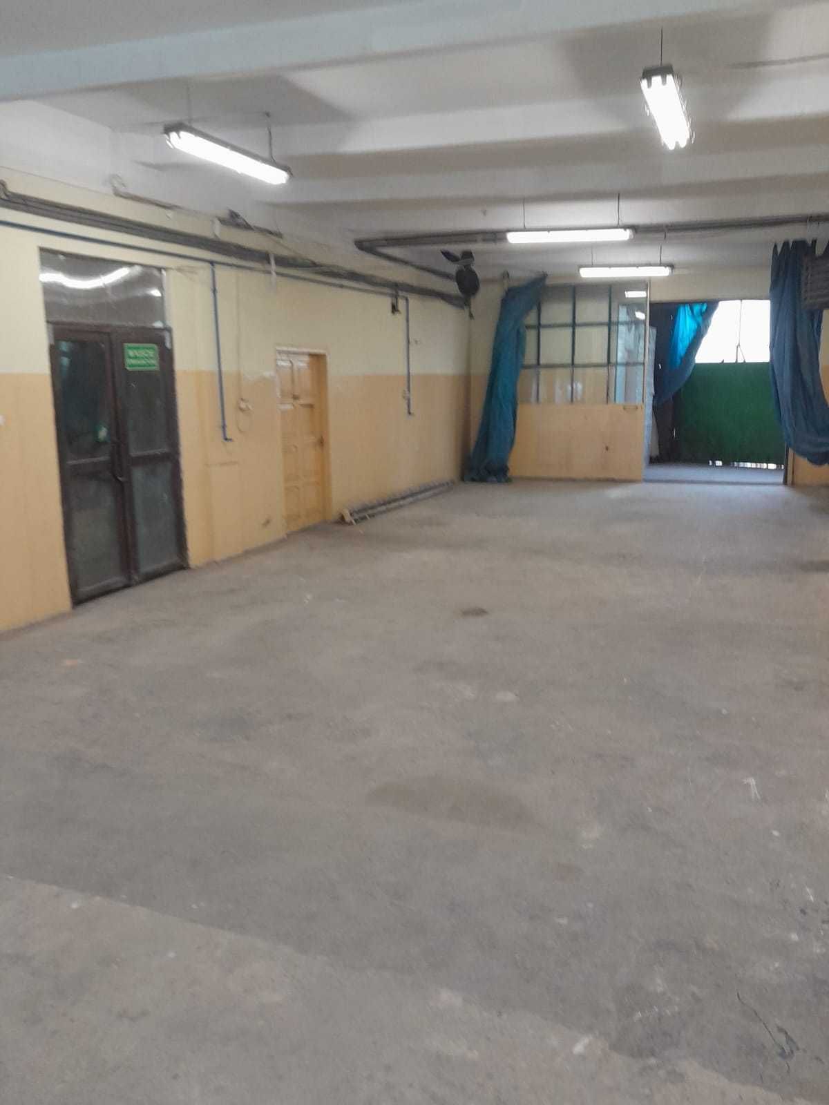 wynajmę hale o 90 m2 w Elblągu przy ul. Klonowej 4 za 2000zł/m-c.