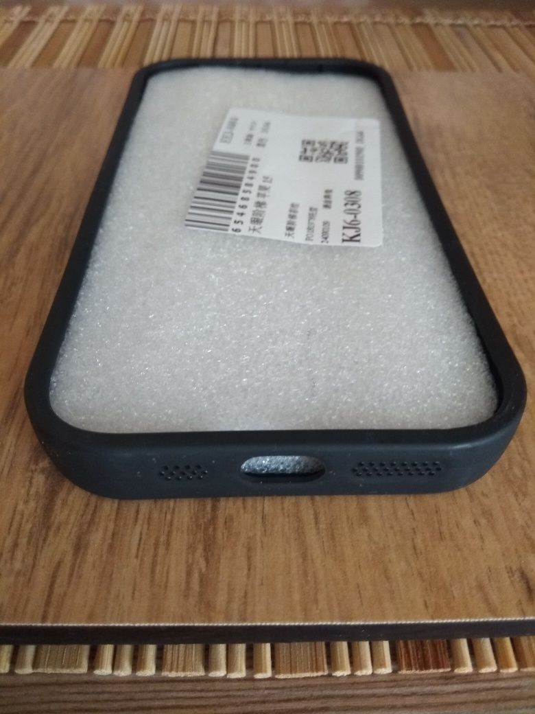 IPhone 15 (case, бампер, чохол)