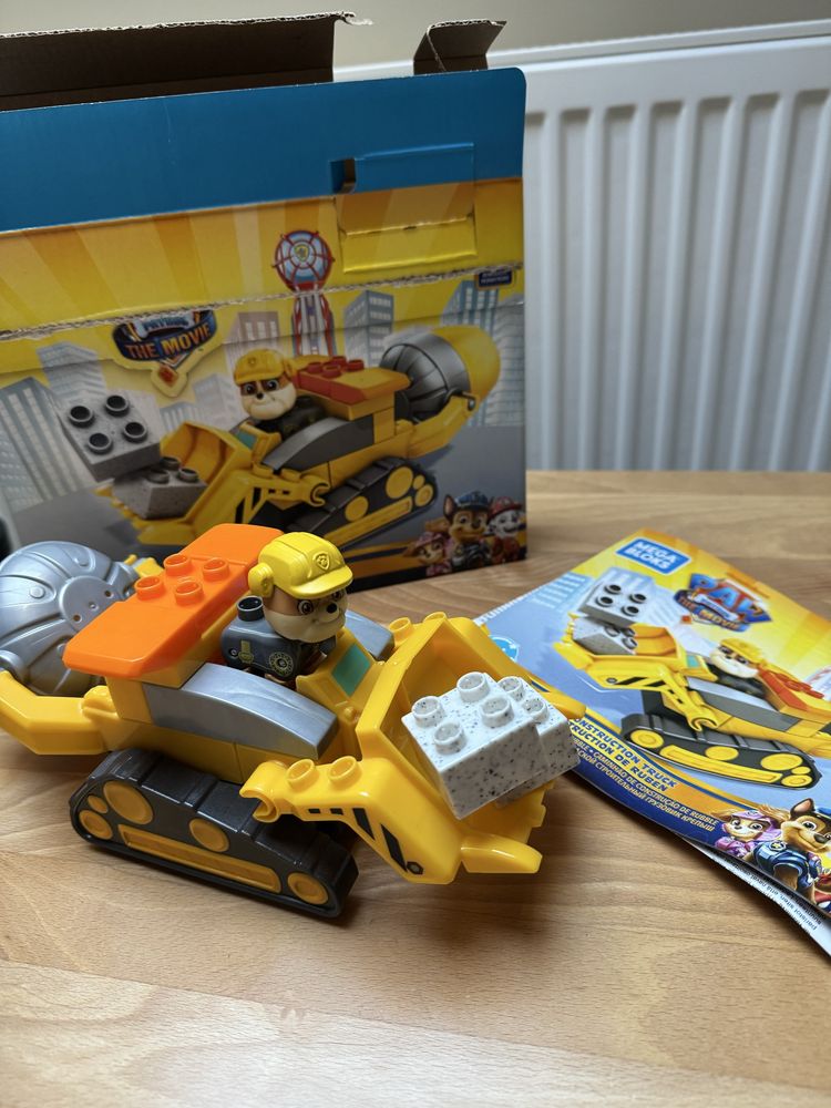 Klocki jak lego Psi patrol auto raddlera jak nowe