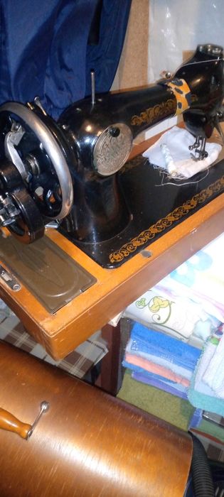 Машинка швейна ,,Подольск,,1958 року.