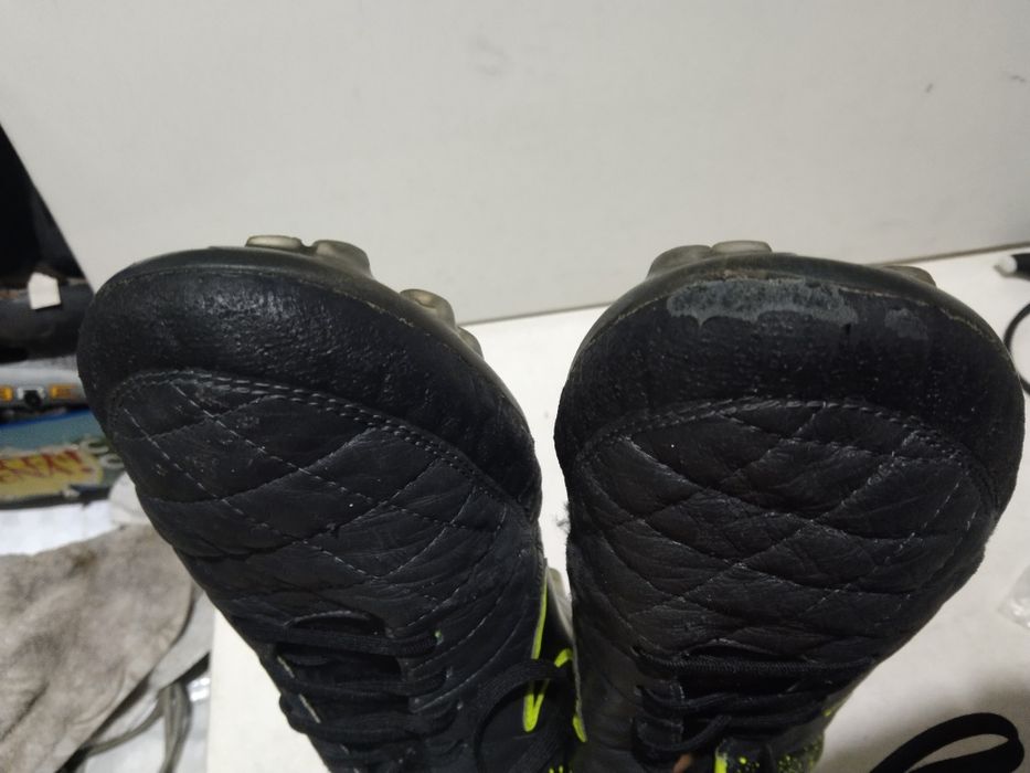 Korki piłkarskie Nike rozmiar 47