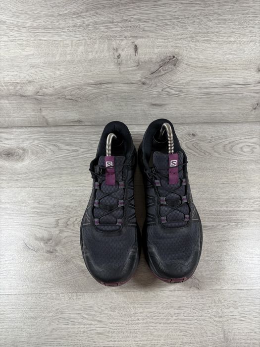 Salomon жіночі кросівки 41 розмір