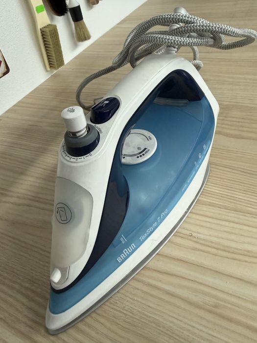 Ferro engomar usado braun