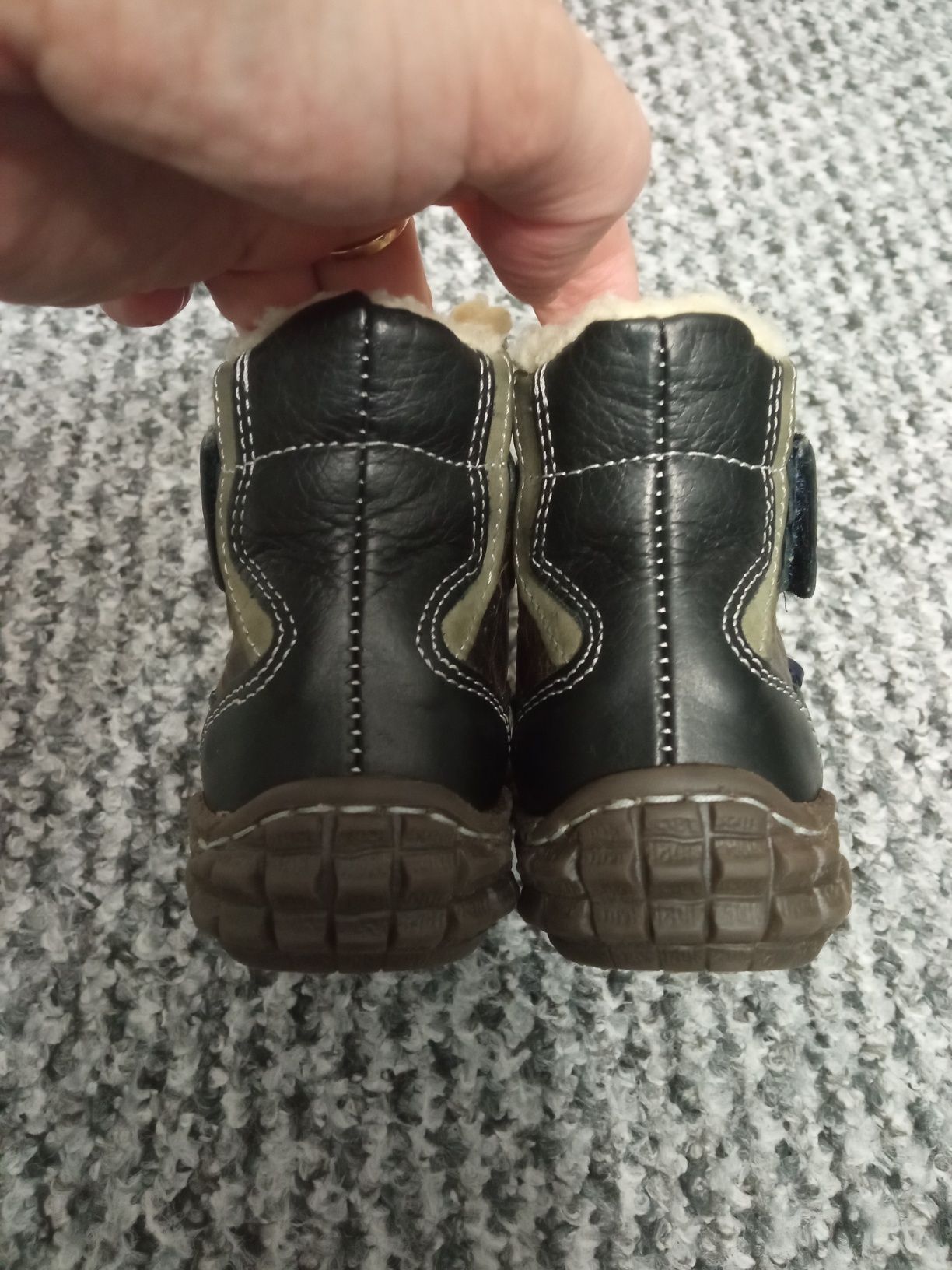 Buty zimowe ocieplane dla chłopca Antylopa skóra naturalna roz.21