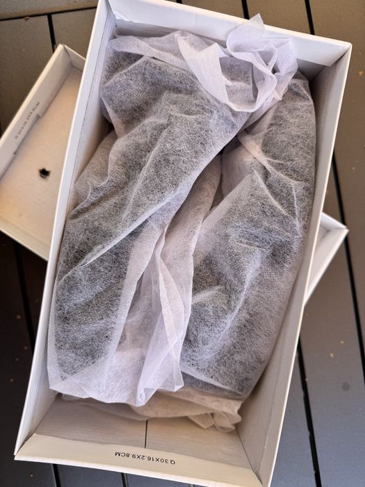 Szpilki, buty na obcasie, czarne, zamsz, roz 37, stan BDB; studniówka