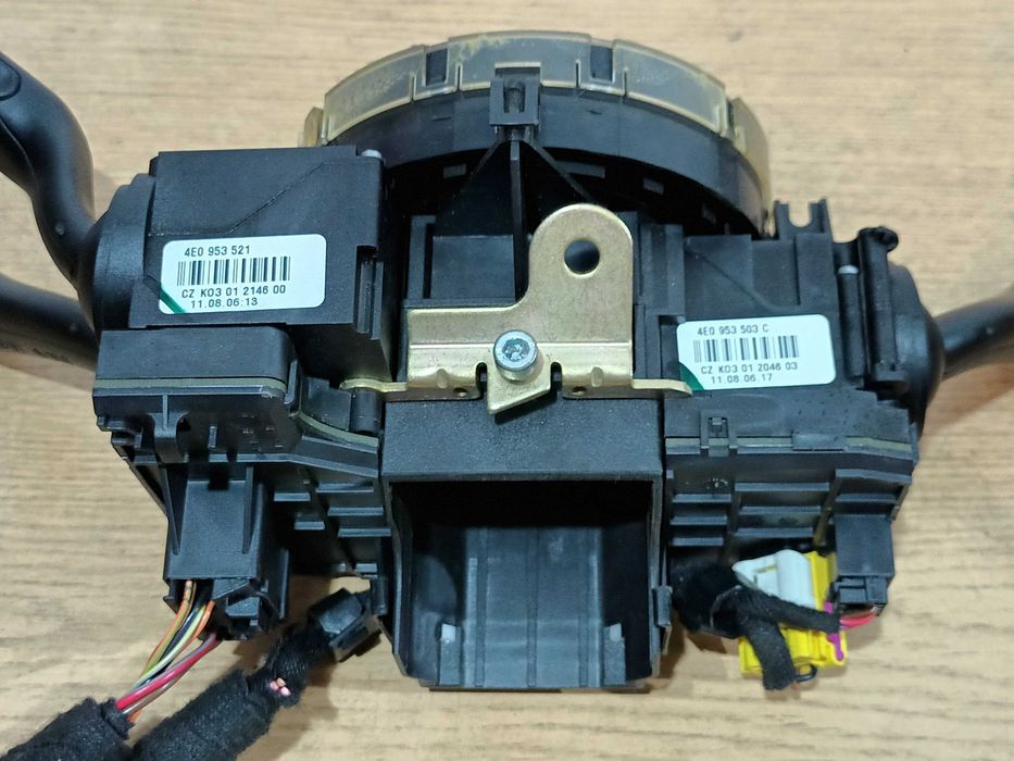 Przełącznik zespolony manetki pająk taśma tempomat AUDI A6 C6 Q7 4L