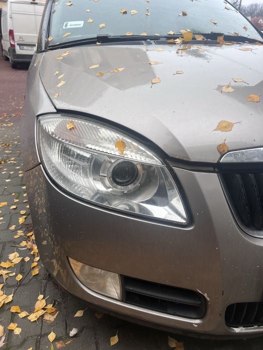 Skoda Fabia na części 2 9202 Maska Lampa Zderzak