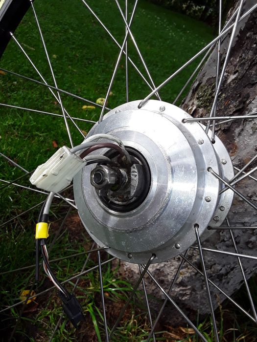 Koło rower elektryczny giant