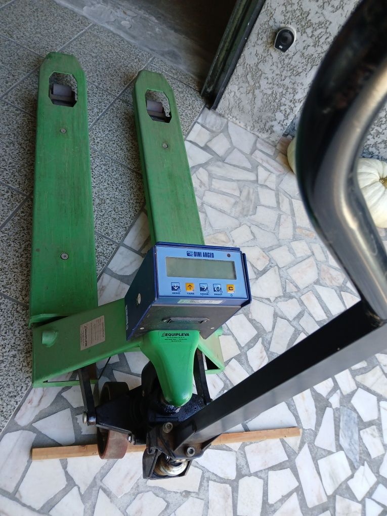 Porta-Paletes com Balança