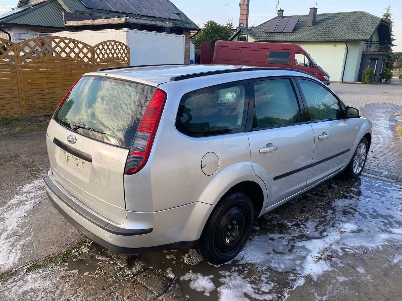 кузов кузовние детали 2005р дорестайл Ford Focus MK2