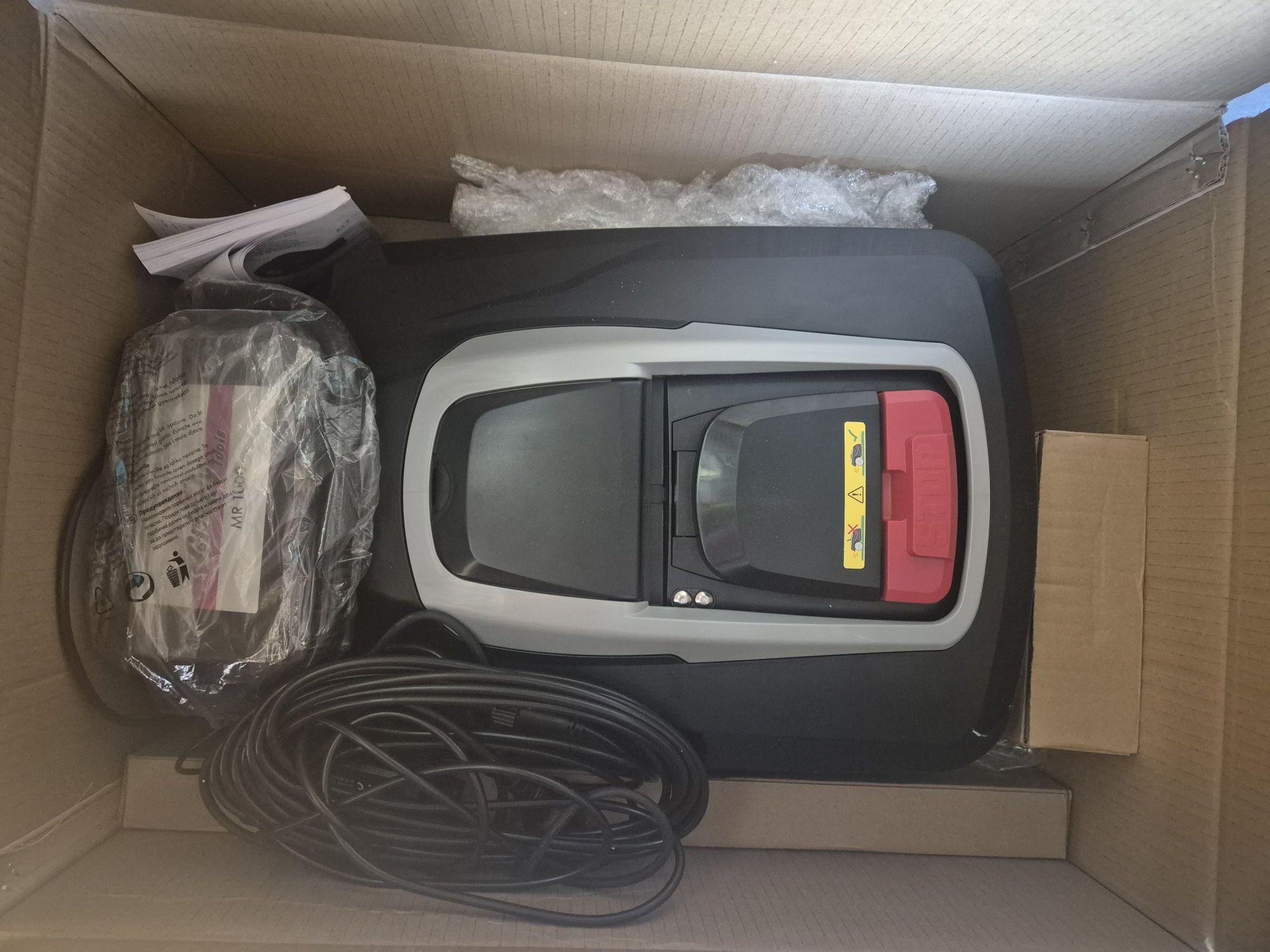 Robot koszący Grizlly Tools MR1000