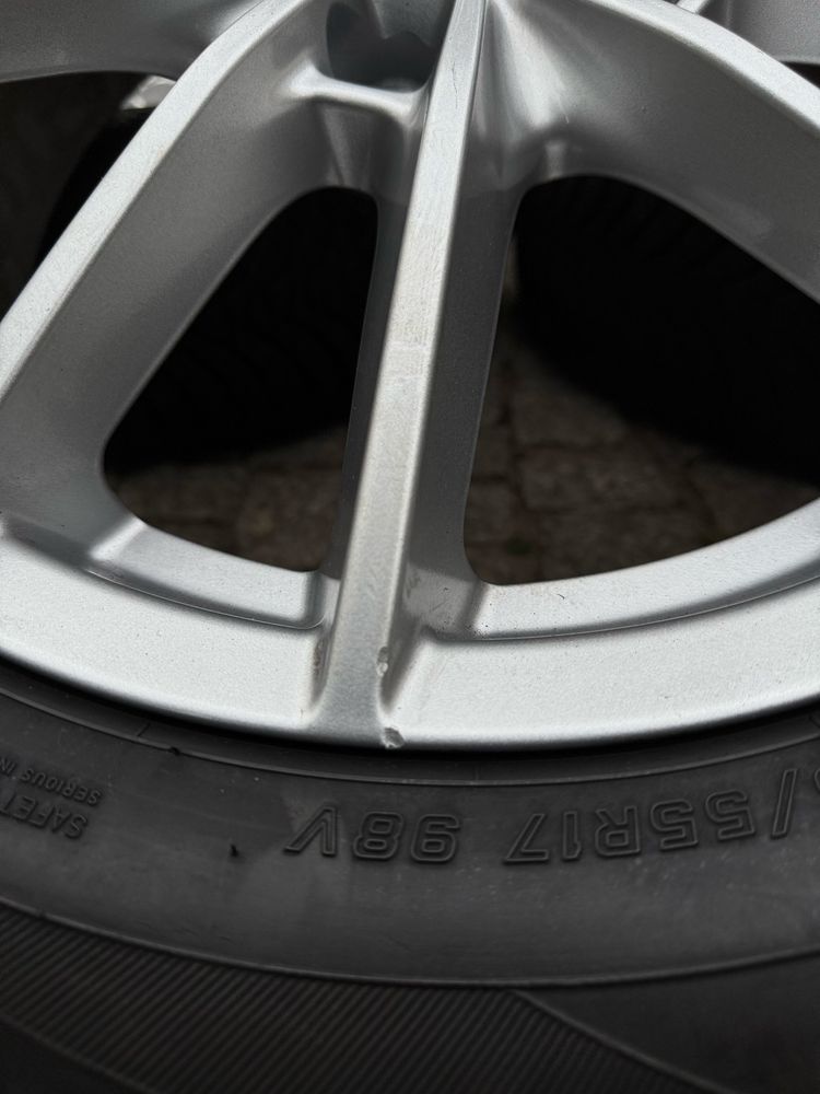 Alufelgi Volkswagen 5 x 112 R 17 Touran Jetta Caddy Passat b5 b6 b7 b8