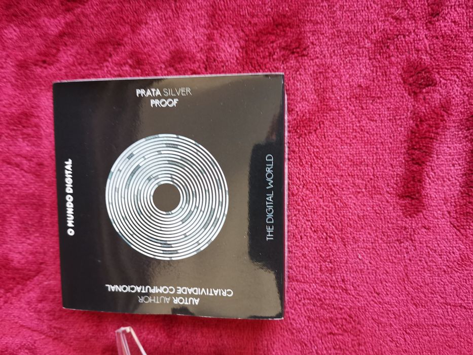 Moeda prata comemorativa 10€ "O mundo Digital" desenhada por IA