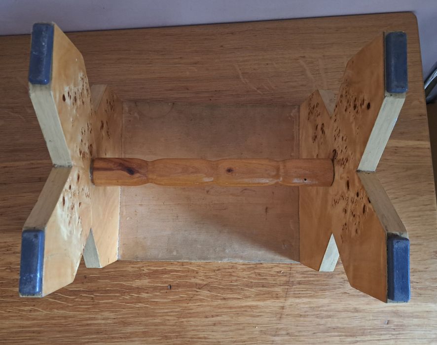 Taboret wys 29/ dł 36/ szer 23.5