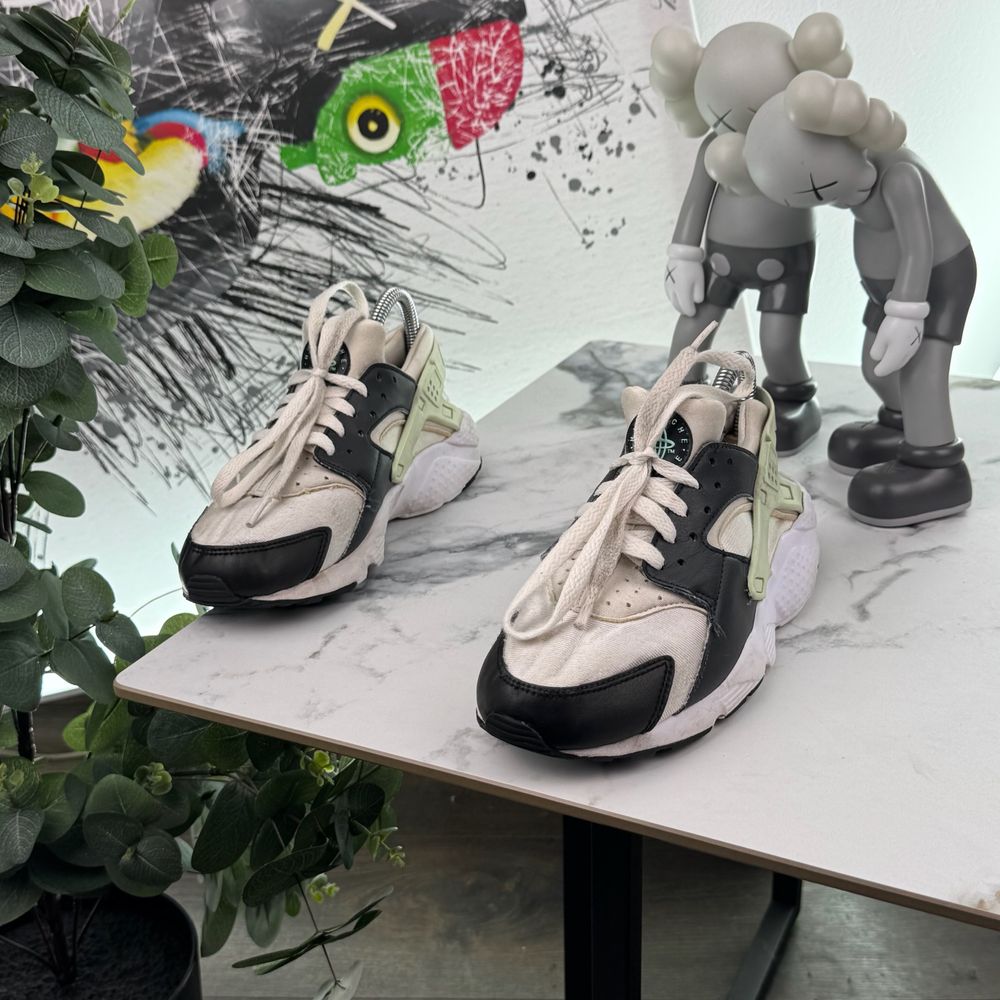 Кросівки Nike Huarache 39 розмір 2097