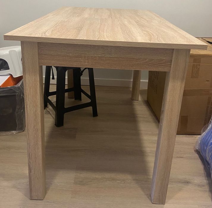 Mesa de jantar extensível em carvalho