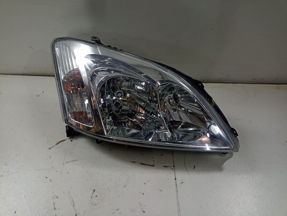 DEPO Lampa prawa prawy przód TOYOTA COROLLA E12