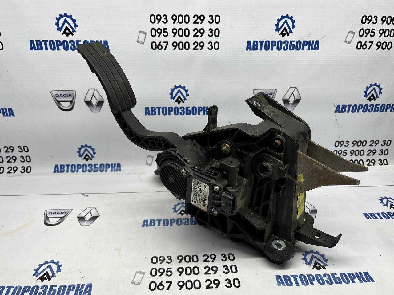 Педаль газу Renault Laguna 3 (2007-2015)